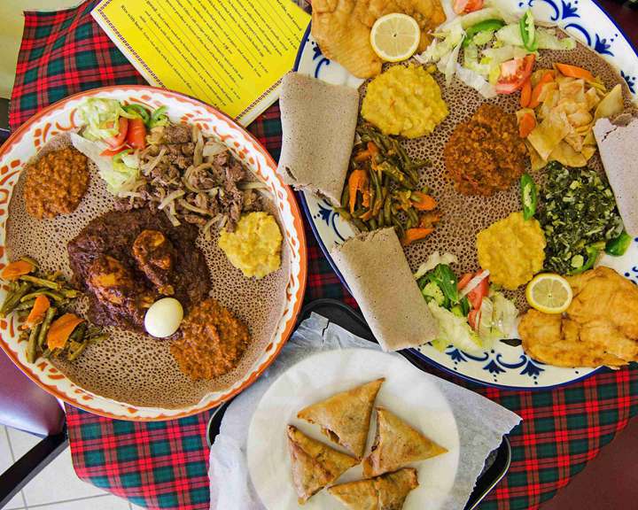 Daily injera dishes in ethiopia